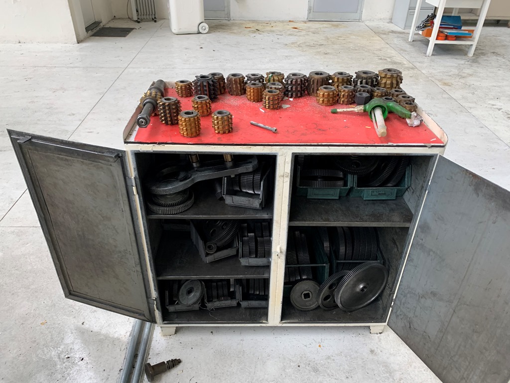 New And Used Machine Tools & Equipment